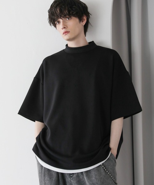 ASTRONOMY(アストロノミー)の「オーバーサイズ半袖ポンチ/フェイクスウェードモックネックTシャツ(Tシャツ/カットソー・メンズ・チャコール/ホワイト/グレー/ブラック/ワイン/ベージュ系/グレー系/ホワイト系/ブラック系・S/M/L/XL)」の3枚目の写真