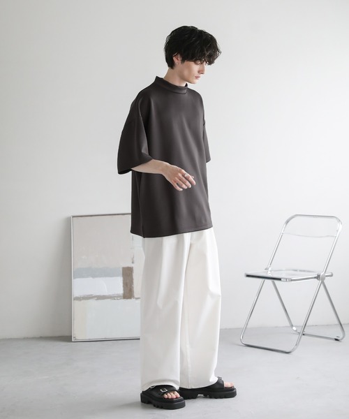 ASTRONOMY(アストロノミー)の「オーバーサイズ半袖ポンチ/フェイクスウェードモックネックTシャツ(Tシャツ/カットソー・メンズ・チャコール/ホワイト/グレー/ブラック/ワイン/ベージュ系/グレー系/ホワイト系/ブラック系・S/M/L/XL)」の18枚目の写真