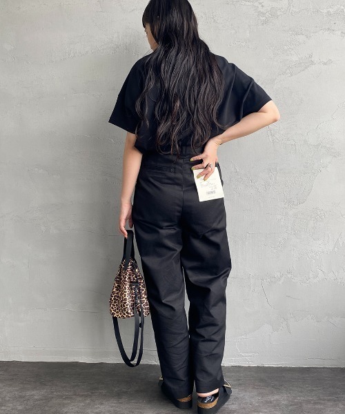 ORCIVAL（オーシバル）の「[ORCIVAL/オーシバル] ワイドシルエット ボートネックTシャツ（Tシャツ/カットソー・レディース・グレイッシュベージュ/レッド/ブルー/ホワイト/ブラック・1）」の12枚目の写真