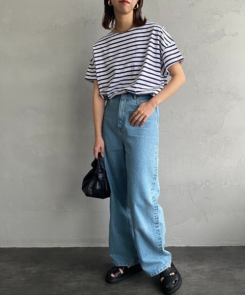 ORCIVAL（オーシバル）の「[ORCIVAL/オーシバル] ワイドシルエット ボートネックTシャツ（Tシャツ/カットソー・レディース・グレイッシュベージュ/レッド/ブルー/ホワイト/ブラック・1）」の17枚目の写真