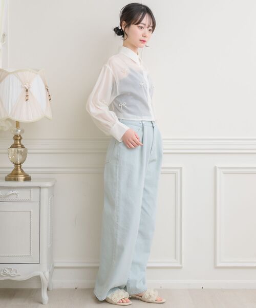 ems excite（エムズエキサイト）の「パールリボンシアーSH（シャツ/ブラウス・レディース・ナチュラル/ブルー/ピンク・FREE）」の14枚目の写真