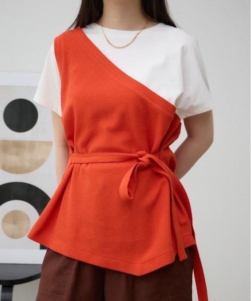 AZUL by moussy(アズールバイマウジー)の「ワンショルダービスチェトップス(Tシャツ/カットソー・レディース・ベージュ/グレー/ダークオレンジ/ブラック・SMALL/MEDIUM)」の4枚目の写真