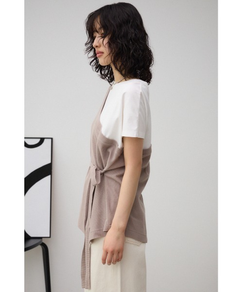 AZUL by moussy(アズールバイマウジー)の「ワンショルダービスチェトップス(Tシャツ/カットソー・レディース・ベージュ/グレー/ダークオレンジ/ブラック・SMALL/MEDIUM)」の9枚目の写真