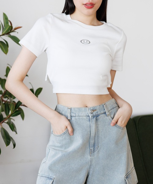3.3 Field Trip (3.3フィールドトリップ)の「3.3 Field Trip/メタルソリッドカットT(バックスリットあり)(Tシャツ/カットソー・レディース・ブラック/ホワイト/チャコール・FREE)」の2枚目の写真