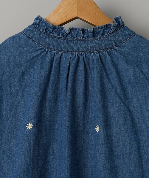 coen(コーエン)の「フラワー刺繍2WAYデニムブラウス(シャツ/ブラウス・レディース・コバルトブルー・L/M)」の8枚目の写真
