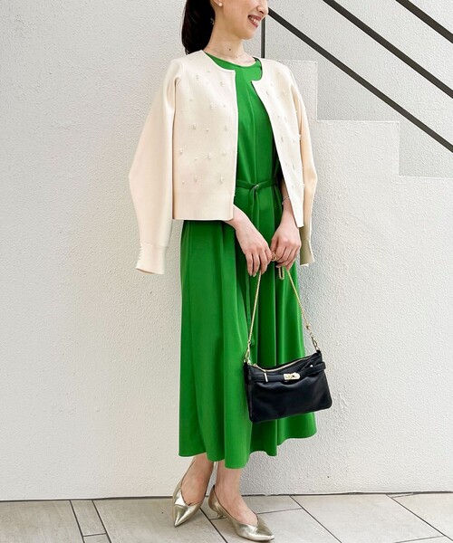 NOLLEY’S（ノーリーズ）の「《手洗い可能》パールビジュー片畦カーディガン（カーディガン/ボレロ・レディース・アイボリー/ブラック/チャコールグレー・38）」の11枚目の写真