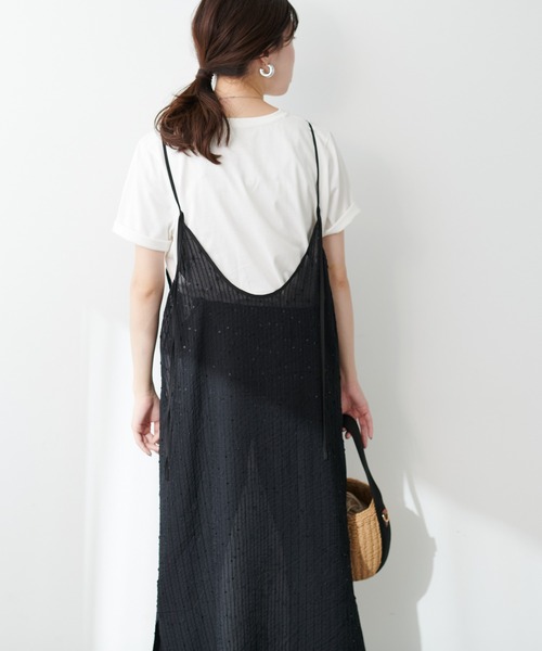 natural couture(ナチュラルクチュール)の「【WEB限定】ドビーストライプシアーキャミワンピース(ワンピース・レディース・ブラック/アイボリー/オレンジ・FREE)」の12枚目の写真