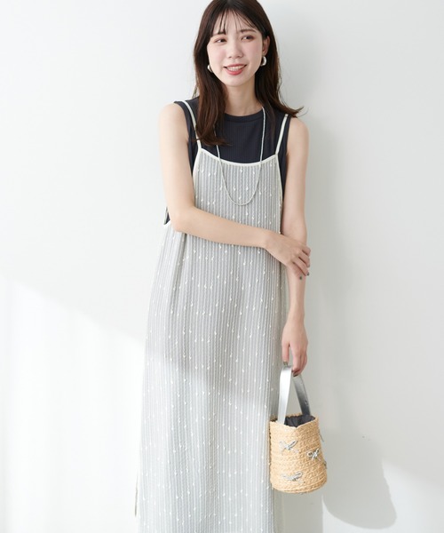 natural couture(ナチュラルクチュール)の「【WEB限定】ドビーストライプシアーキャミワンピース(ワンピース・レディース・ブラック/アイボリー/オレンジ・FREE)」の6枚目の写真