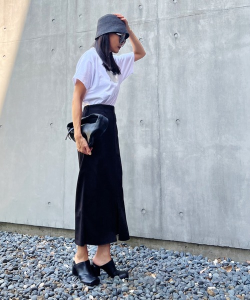 y/m by Yukie(イムバイユキエ)の「ポンチナロースカート(スカート・レディース・ブラック/オリーブ・FREE)」の8枚目の写真