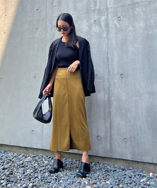 y/m by Yukie(イムバイユキエ)の「ポンチナロースカート(スカート・レディース・ブラック/オリーブ・FREE)」の17枚目の写真