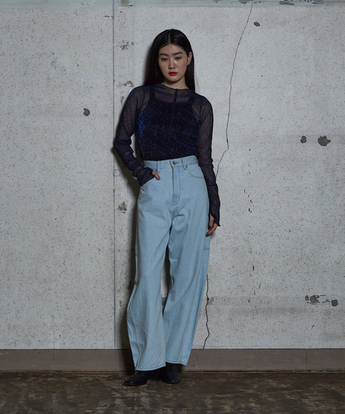 NOMINE(ノミネ)の「ラメ シアー プリーツ トップス (ロンT)(Tシャツ/カットソー・レディース・ブルー/ブラック/アイボリー/ブロンズ・フリー)」の17枚目の写真