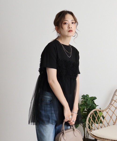 atONE(アットワン)の「プリーツチュールドッキングTシャツ(Tシャツ/カットソー・レディース・ブラック/オフホワイト・F)」の1枚目の写真
