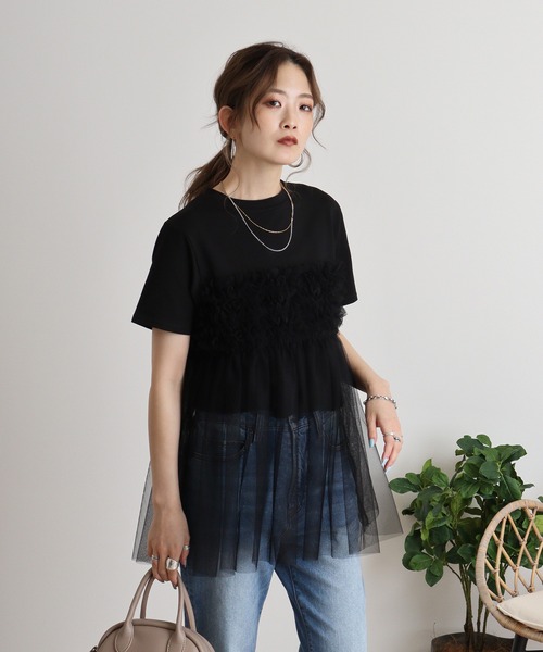 atONE(アットワン)の「プリーツチュールドッキングTシャツ(Tシャツ/カットソー・レディース・ブラック/オフホワイト・F)」の4枚目の写真