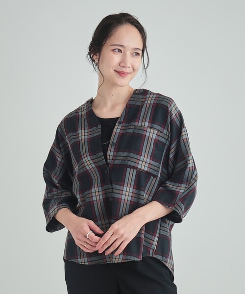 SHOO・LA・RUE（シューラルー）の「◆【洗える】暑い時期もさらりと着られる 7分袖チェックシャツ（シャツ/ブラウス・レディース・ホワイト系4/ワイン系1/ブラック系1・03/02/04）」の20枚目の写真