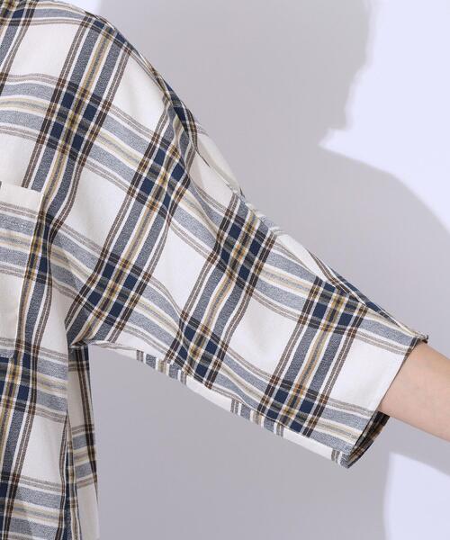 SHOO・LA・RUE（シューラルー）の「◆【洗える】暑い時期もさらりと着られる 7分袖チェックシャツ（シャツ/ブラウス・レディース・ホワイト系4/ワイン系1/ブラック系1・03/02/04）」の9枚目の写真