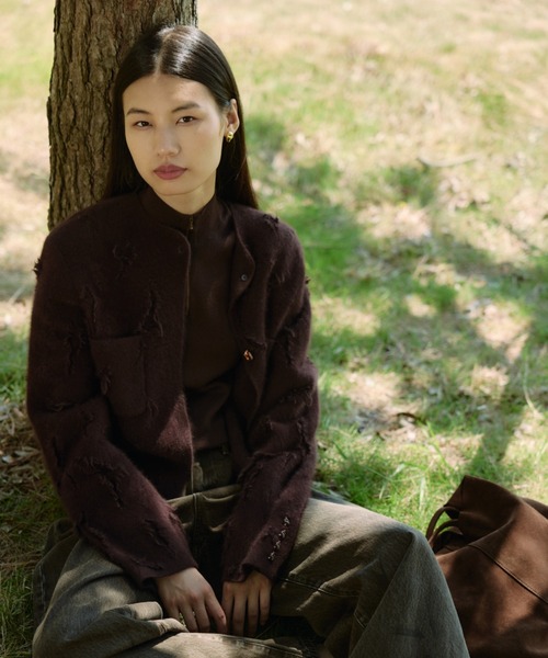 JNBY（ジェーエヌビーワイ）の「Vintage Knit Jacket / ヴィンテージニットジャケット（ニット/セーター・レディース・ブラック/ブラウン・38/36/40）」の2枚目の写真