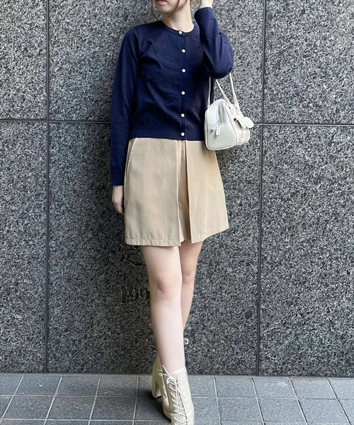 clear（クリア）の「≪再入荷≫タックフレアショートパンツ［大人 カジュアル 着回し力抜群］（その他パンツ・レディース・ベージュ/ブラック・F）」の13枚目の写真