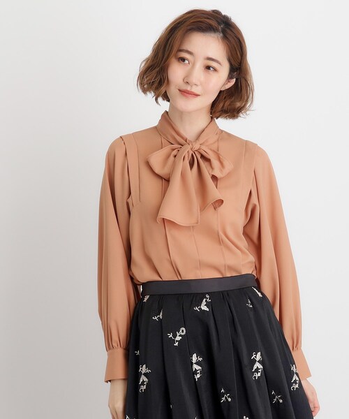 grove（グローブ）の「◆ウイングスリーブボウタイブラウス（シャツ/ブラウス・レディース・ブラック/キャメル/オフホワイト・03/02/01/04/05）」の8枚目の写真