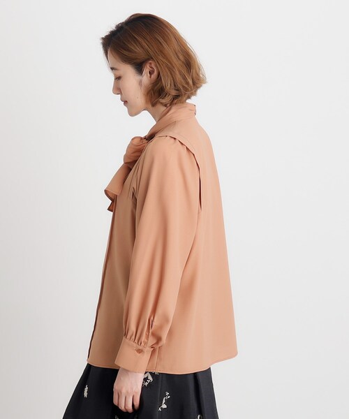 grove（グローブ）の「◆ウイングスリーブボウタイブラウス（シャツ/ブラウス・レディース・ブラック/キャメル/オフホワイト・03/02/01/04/05）」の16枚目の写真