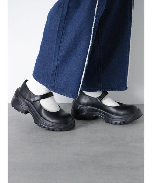 ehka sopo（エヘカソポ）の「ストラップスニーカー（スニーカー・レディース・ブラック/オフホワイト/グレー・M/L）」の2枚目の写真