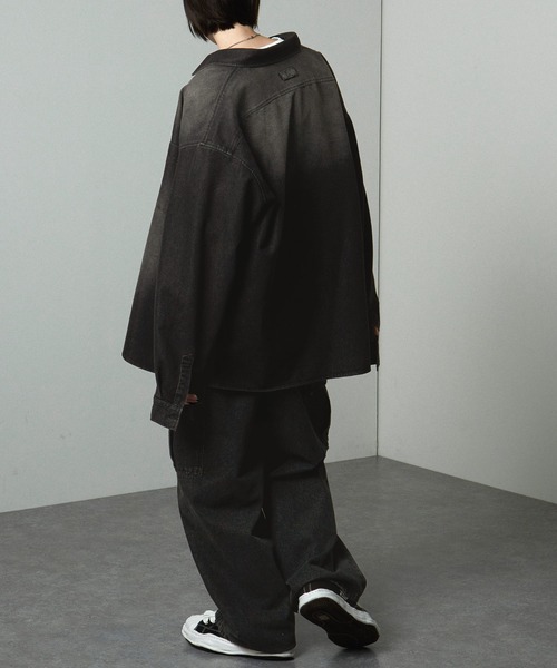 Alfred Alex（アルフレッドアレックス）の「【Alfred Alex】ヴィンテージメイクビッグデニムシャツ（シャツ/ブラウス・メンズ・ブラック系/チャコール/グレー/チャコールグレー/インディゴブルー・S/M/L）」の22枚目の写真