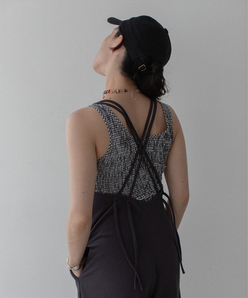 SUWDEE(スーディー)の「shirring tank top(タンクトップ・レディース・ホワイト/ブラック・FREE)」の14枚目の写真
