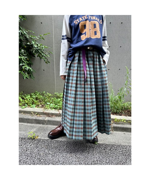 DOUBLE NAME（ダブルネーム）の「チェックワイドプリーツスカート（スカート・レディース・ブルー/グレー・FREE）」の4枚目の写真