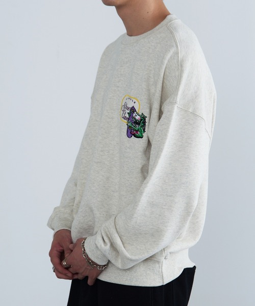 AIRWALK(エアウォーク)の「【AIRWALK】90's グラフィック刺繍 オーバーサイズ ヘビーウェイトクルーネックスゥェットトレーナー(スウェット・メンズ・ダークパープル/ブラック/ダークインディゴブルー/アッシュグレー・2XL/XL/L/M/S)」の9枚目の写真