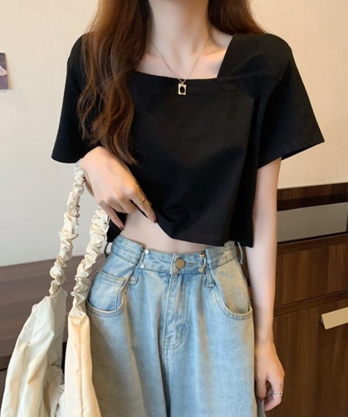 Amulet(アミュレット)の「スクエアネックTシャツ(Tシャツ/カットソー・レディース・ホワイト/ブラック・XL/L/M)」の3枚目の写真