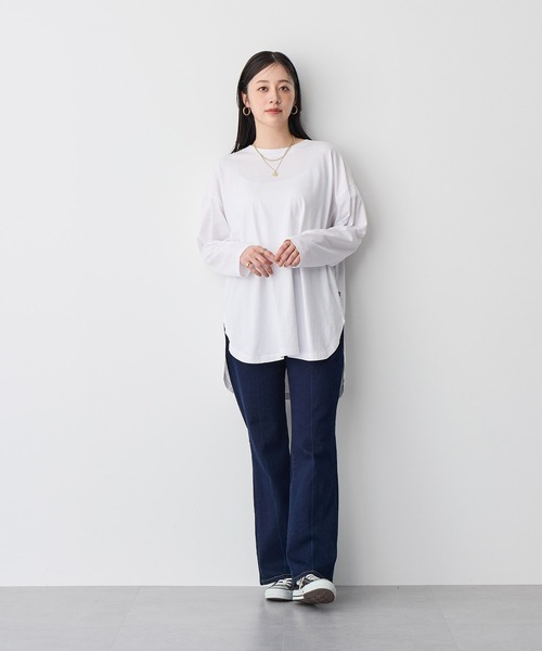 anyfee（エニフィー）の「【anyfee/プラスサイズ】ラウンドヘムロングスリーブワイドTEE《大きいサイズ》（Tシャツ/カットソー・レディース・ブラック/チャコール/オフホワイト/ピンク・3L/4L/5L/LL）」の18枚目の写真