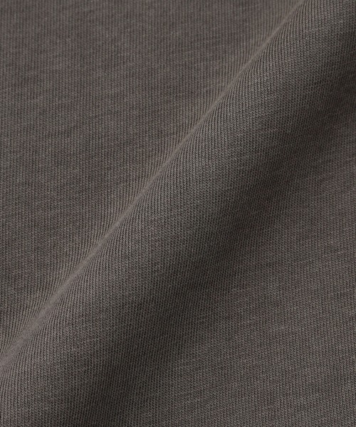 anyfee（エニフィー）の「【anyfee/プラスサイズ】ラウンドヘムロングスリーブワイドTEE《大きいサイズ》（Tシャツ/カットソー・レディース・ブラック/チャコール/オフホワイト/ピンク・3L/4L/5L/LL）」の15枚目の写真