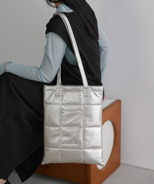 Aunt Marie's（アントマリーズ）の「キルティングトートBAG/PC,A4収納可能（トートバッグ・レディース・ブラック/シルバー/ブラウン・FREE）」の22枚目の写真