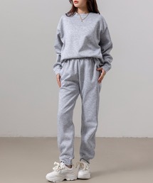 DAY CLOSET（デイ クローゼット）の「【セットアップ/ワンマイルOK】長袖ノームコアドロップショルダースウェット+ロングパンツ 上下2点セット レディース（スウェット）」