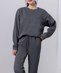 DAY CLOSET（デイ クローゼット）の「【セットアップ/ワンマイルOK】長袖ノームコアドロップショルダースウェット+ロングパンツ 上下2点セット レディース（スウェット）」