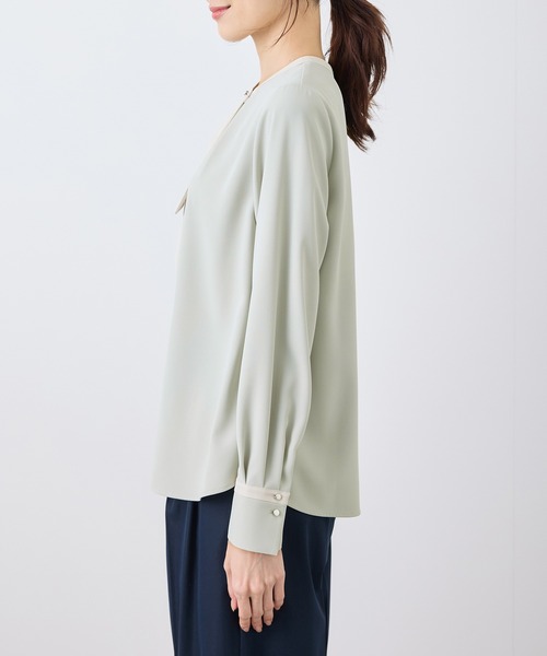 ROPE' PICNIC(ロペピクニック)の「ジョーゼット配色ボウタイ風ブラウス/セレモニー・通勤対応(シャツ/ブラウス・レディース・ホワイト/ホワイト系その他/ライトグリーン/ベージュ/ブルー系その他・36/38)」の17枚目の写真