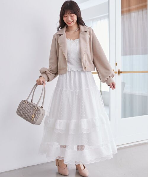 MAJESTIC LEGON（マジェスティックレゴン）の「カップ付きシャーリングキャミ（キャミソール・レディース・A/アイボリー/B/ブラック系その他/C・MEDIUM）」の14枚目の写真