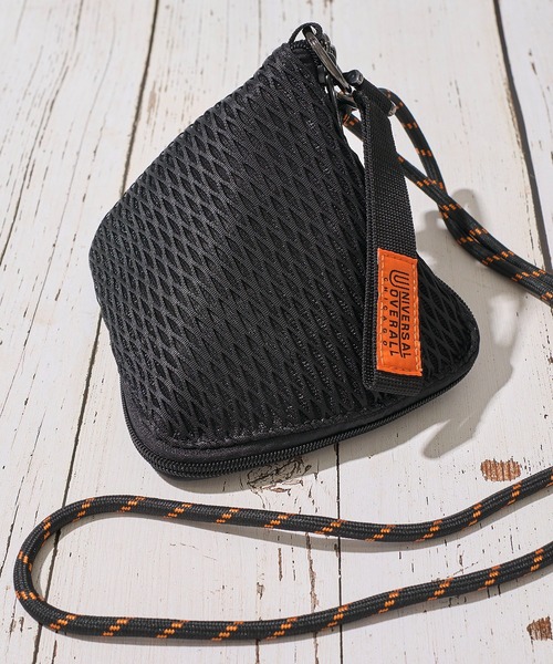 UNIVERSAL OVERALL（ユニバーサルオーバーオール）の「【UNIVERSAL OVERALL】MESH PYRAMID SHOULDERBAG / ピラミッド型 メッシュショルダーバッグ（ショルダーバッグ・レディース・チャコールグレー/ブラック/ホワイト/サックスブルー/ライム・FREE）」の2枚目の写真