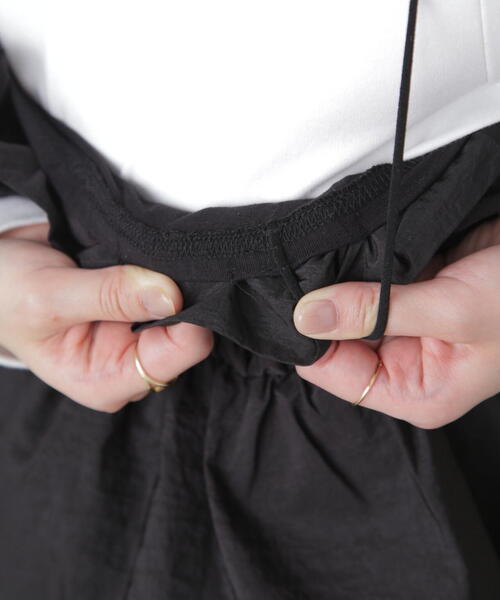 FREE'S MART（フリーズマート）の「シャイニーキャミソールビスチェ（シャツ/ブラウス・レディース・ブラック/ホワイト/ピンク・FREE）」の12枚目の写真