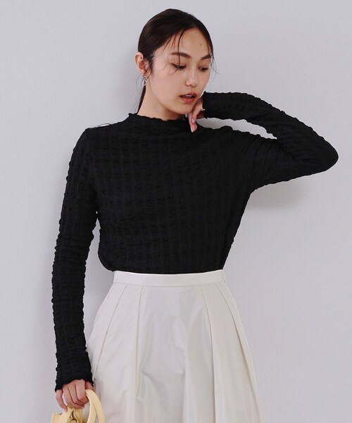 OPAQUE.CLIP（オペークドットクリップ）の「◆ぽこぽこハイネックカットソー【洗濯機洗い可】（Tシャツ/カットソー・レディース・ブラック/オフホワイト/ライトベージュ・00）」の20枚目の写真