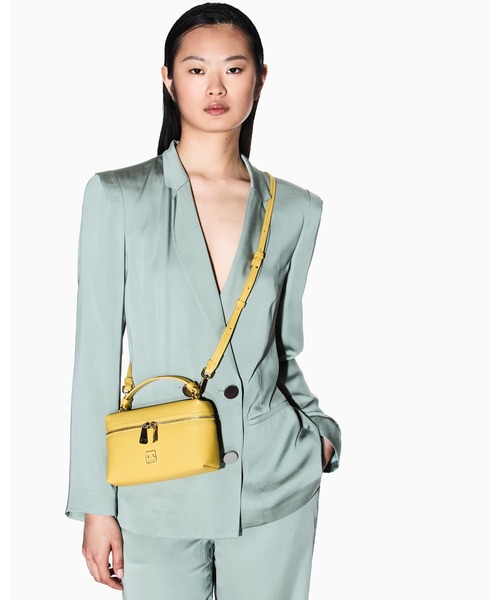 ▲極美品 アルマーニエクスチェンジ AXロゴ 2WAYショルダー ハンドバッグ ARMANI EXCHANGE ハンドバッグ 「A|X アルマーニ エクスチェンジ」AX