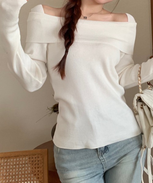 Teem Store(チームストア)の「2WAY リブラグラン オフショルニット(ニット/セーター・レディース・ホワイト/ブラック系/ホワイト系/ブラック・F)」の6枚目の写真