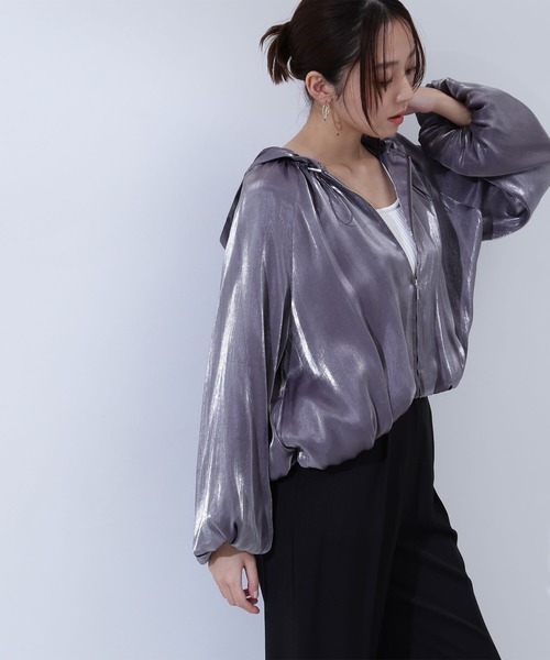 NATURAL BEAUTY BASIC（ナチュラルビューティーベーシック）の「◇グロッシーバルーンブルゾン（ブルゾン・レディース・ベージュ/ブルー/チャコールグレー・MEDIUM/SMALL）」の9枚目の写真