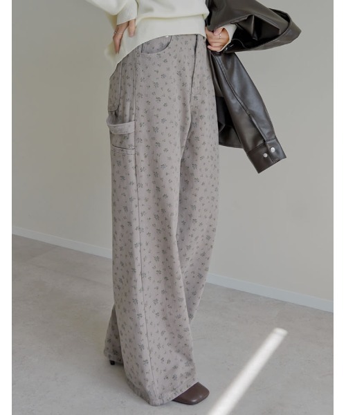 Re:EDIT（リエディ）の「[低身長/高身長サイズ有]花柄or無地カツラギワークデザインペインターパンツ（その他パンツ・レディース・ブラック/アイボリー/グレー系その他/ベージュ/ベージュ系その他・SHORT/MEDIUM/TALL/LARGE）」の4枚目の写真