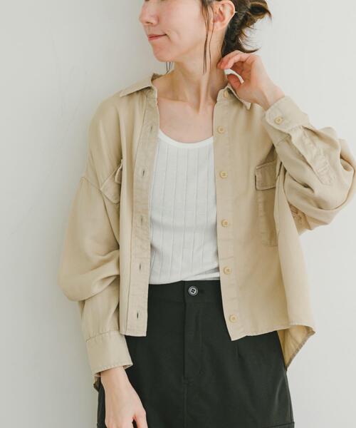 ITEMS URBANRESEARCH(アイテムズ アーバンリサーチ)の「リヨセルポケットシャツ(シャツ/ブラウス・レディース・チャコールグレー/ホワイト系その他/カーキ・FREE)」の8枚目の写真