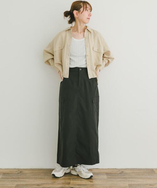 ITEMS URBANRESEARCH(アイテムズ アーバンリサーチ)の「リヨセルポケットシャツ(シャツ/ブラウス・レディース・チャコールグレー/ホワイト系その他/カーキ・FREE)」の9枚目の写真