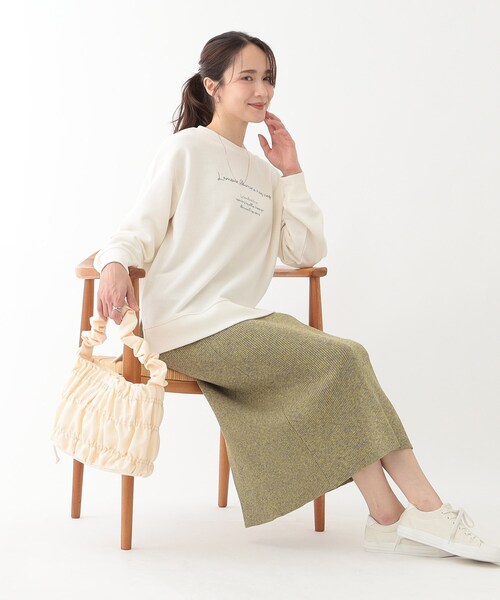 SHOO・LA・RUE(シューラルー)の「ギャザーミニショルダーバッグ(ショルダーバッグ・レディース・ベージュ/ブラック/イエロー系その他・00)」の9枚目の写真