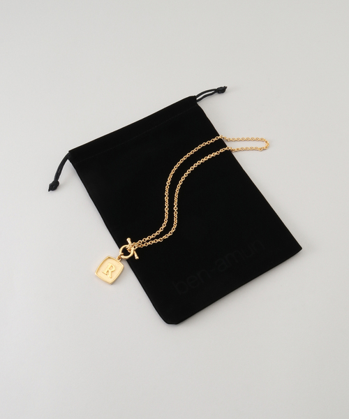 BEN AMUN（ベンアムン）の「【BEN-AMUN/ベンアムン】 Rネックレス（ネックレス・レディース・ゴールド・FREE）」の6枚目の写真