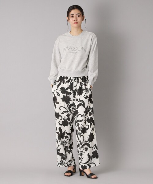 DRESSTERIOR（ドレステリア）の「【洗える/ショート丈】メイソンスタッズロゴ裏毛プルオーバー（スウェット・レディース・ライトグレー/アイボリー/ダークグレー・34/36/38）」の19枚目の写真