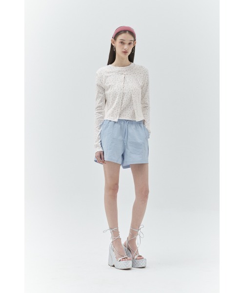 KIRSH（キルシー）の「KIRSH PLAIN ROUND NECK SLIM CARDIGAN キルシー プレーン ラウンド ネック スリム カーディガン（カーディガン/ボレロ・レディース・ホワイト/ダークネイビー・ONE SIZE）」の6枚目の写真