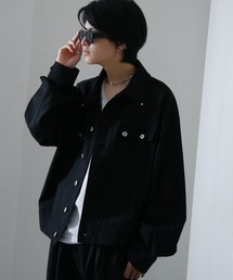 Nilway（ニルウェイ）の「スタッズデザイン ショート丈 コンパクトジャケット（ブルゾン）」